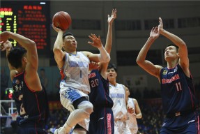 今年会官网-新疆男篮逆转胜广厦，继续领跑榜单